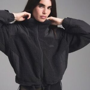 Skims Teddy Boxy Zip-Up Jacket – “Storm” (Size M)